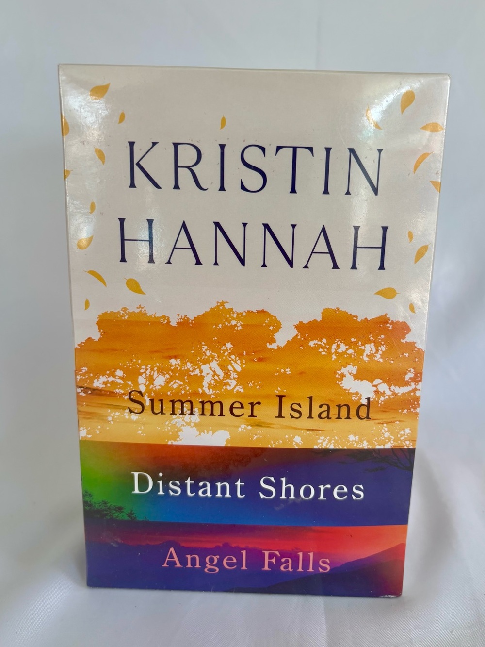 NEW Kristin Hannah 3-Book Boxed Set Summer Island Distant Shores Angel Falls